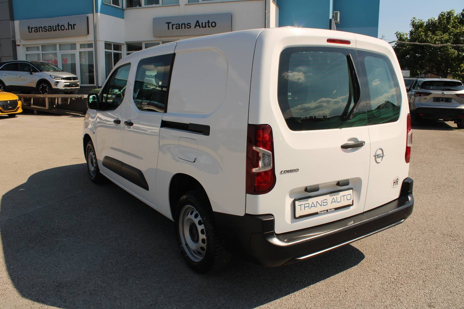 2021 Opel Combo — fotografija 7