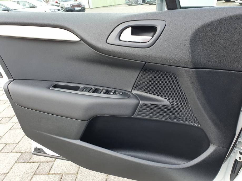 2018 Citroën C4 — fotografija 18