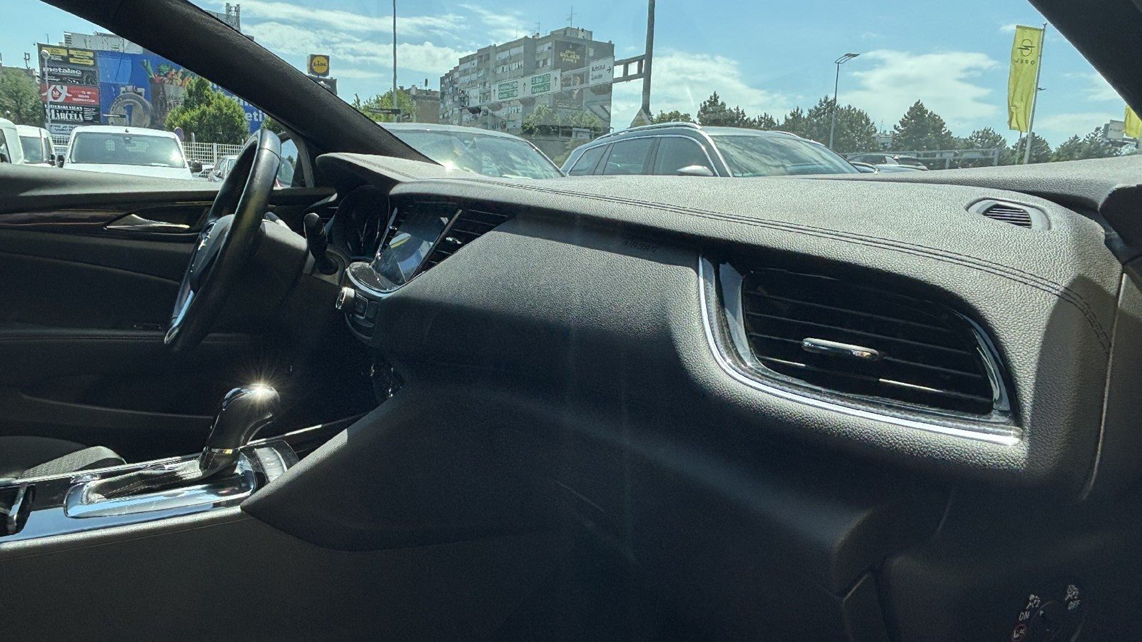 2022 Opel Insignia — fotografija 11