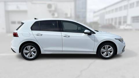 2021 Volkswagen Golf — sličica 8