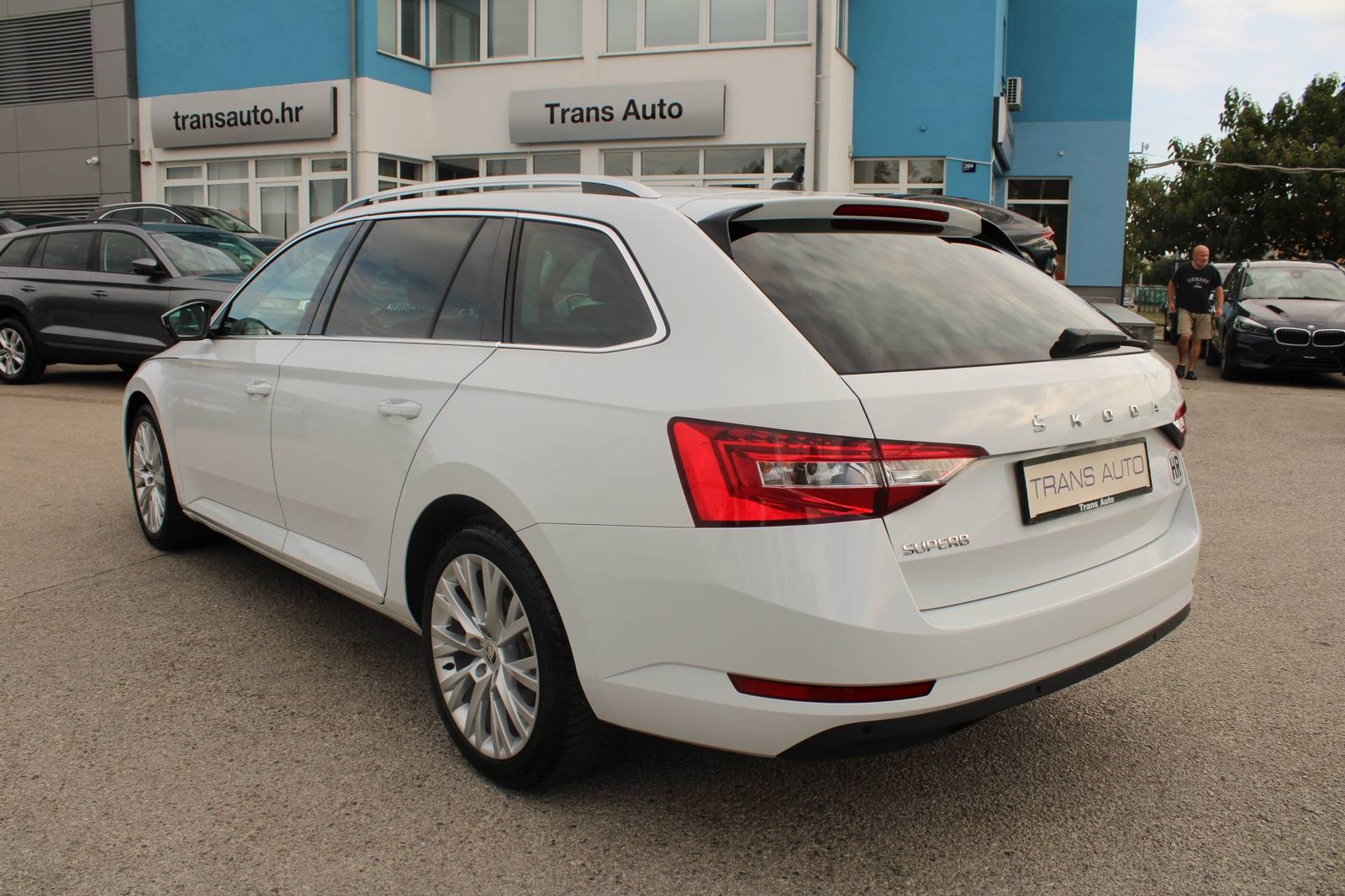 2023 Škoda Superb Combi — fotografija 7
