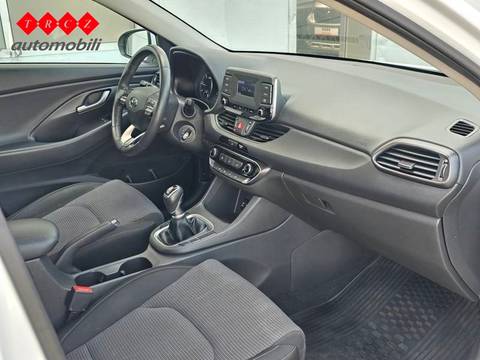 2022 Hyundai i30 — sličica 6