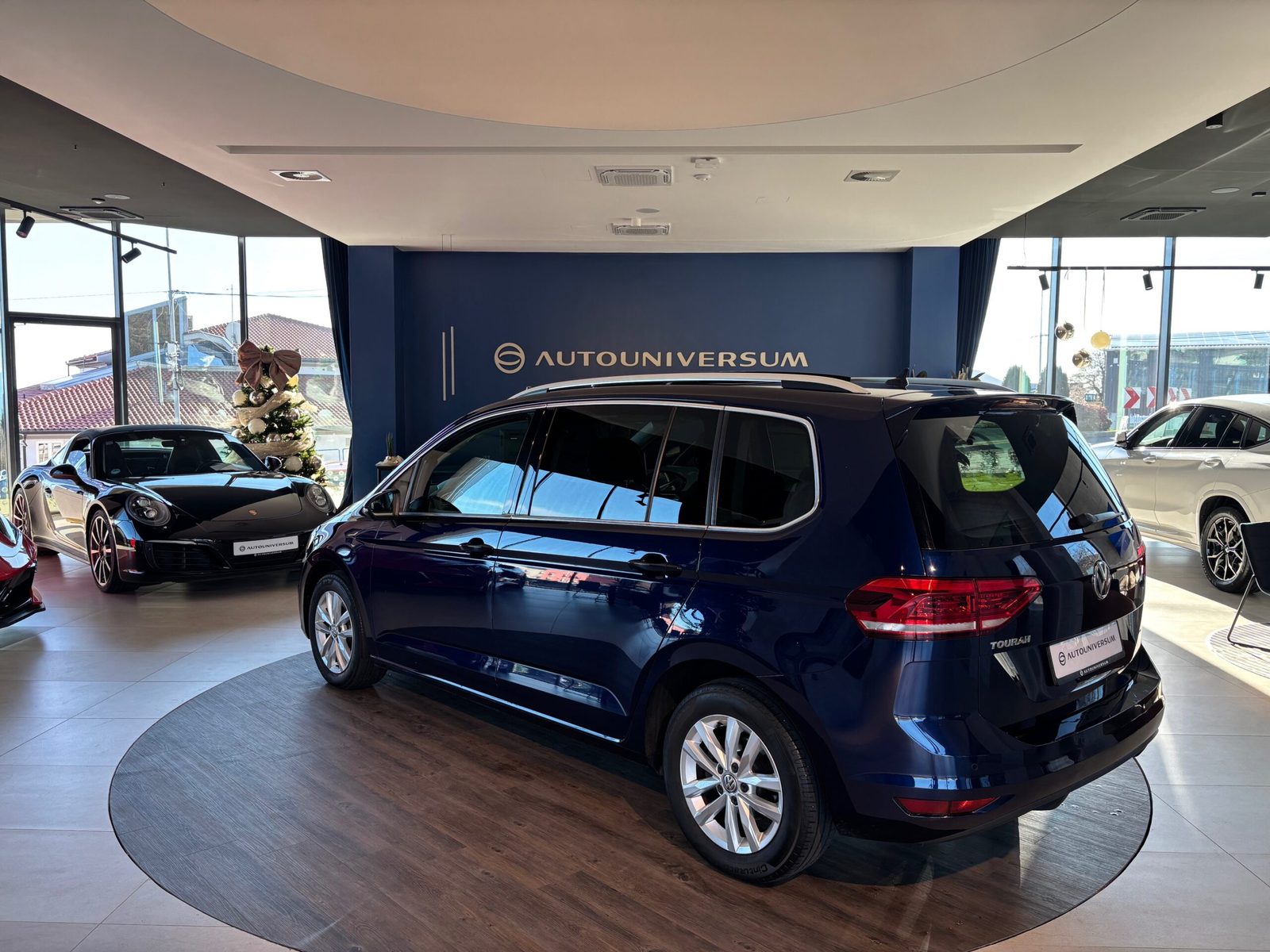 2019 Volkswagen Touran — fotografija 6