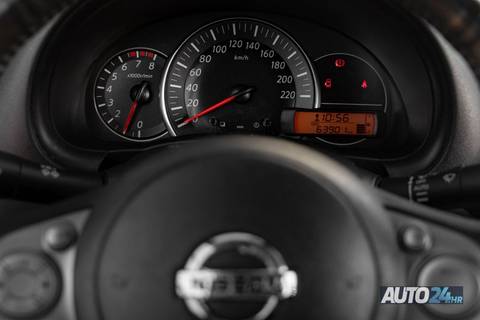 2014 Nissan Micra Acenta — sličica 16
