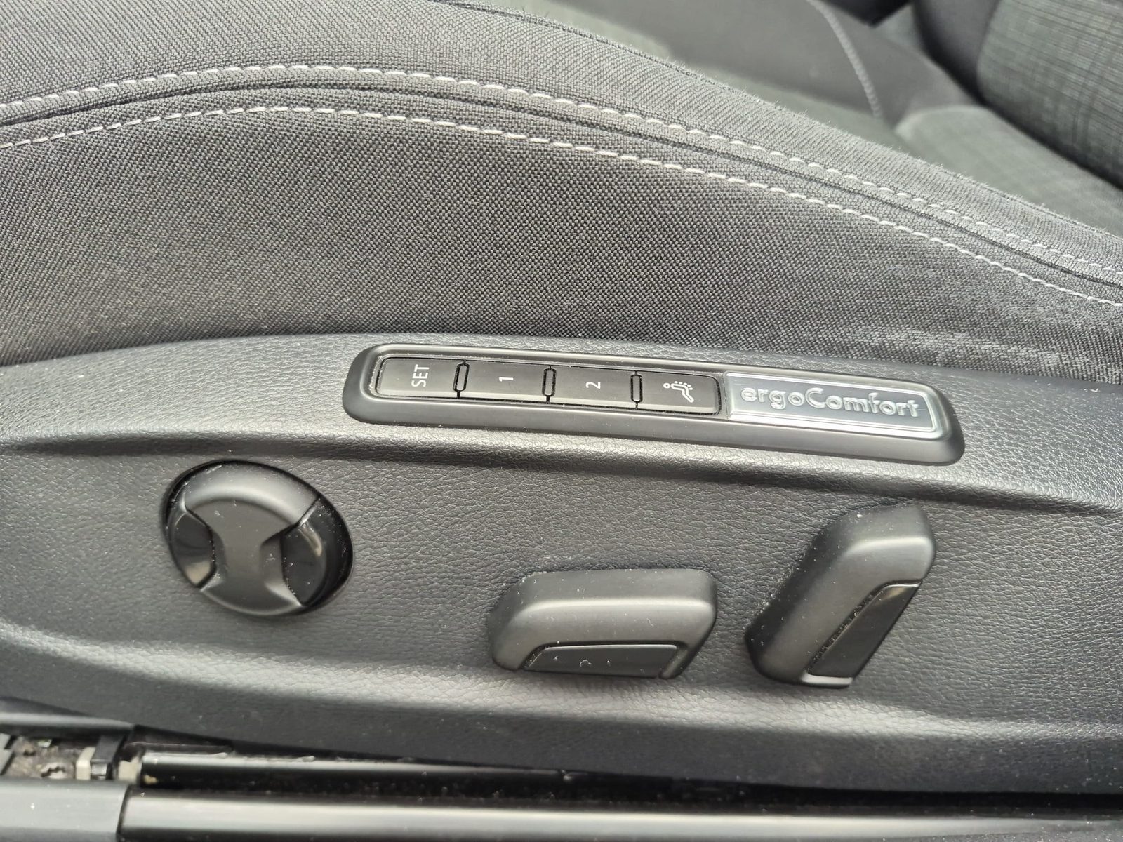 2020 Volkswagen Passat Variant — fotografija 24