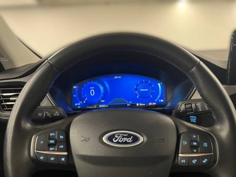 2023 Ford Kuga — sličica 16