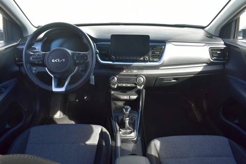 2026 Kia Stonic — sličica 4