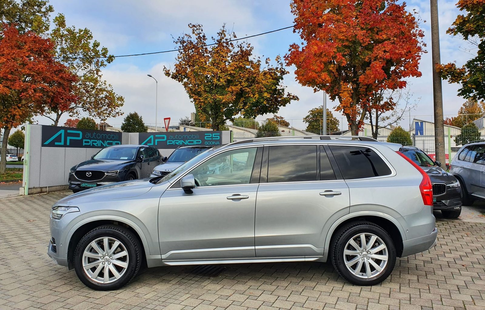 2017 Volvo XC90 Inscription — fotografija 3