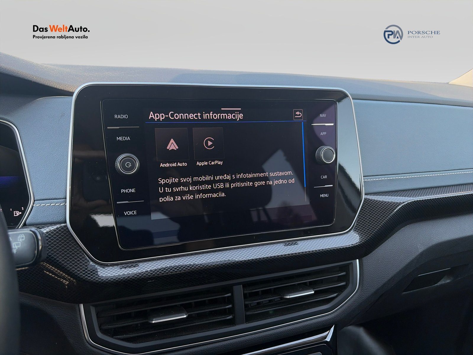 2024 Volkswagen T-Cross — fotografija 16