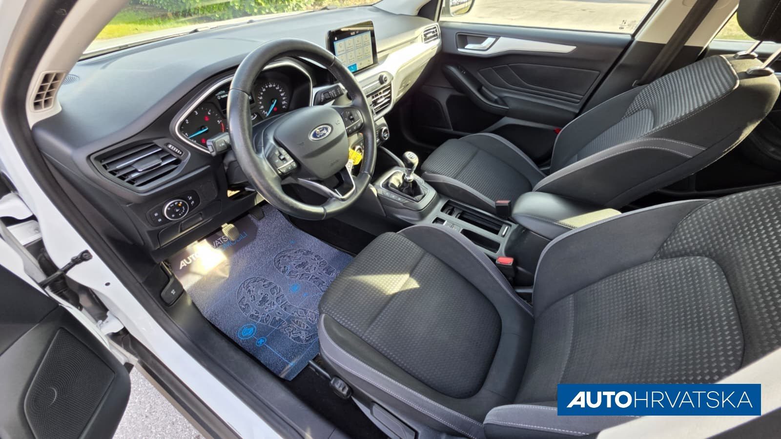 2020 Ford Focus — fotografija 8