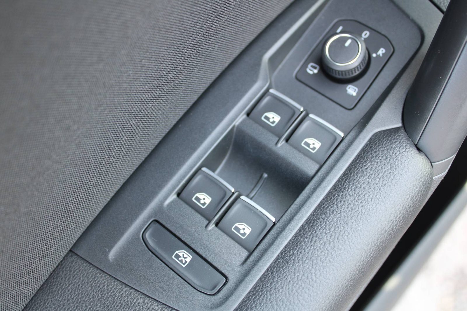 2024 Volkswagen Tiguan — fotografija 15