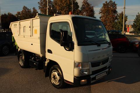 2020 Mitsubishi Canter — sličica 3