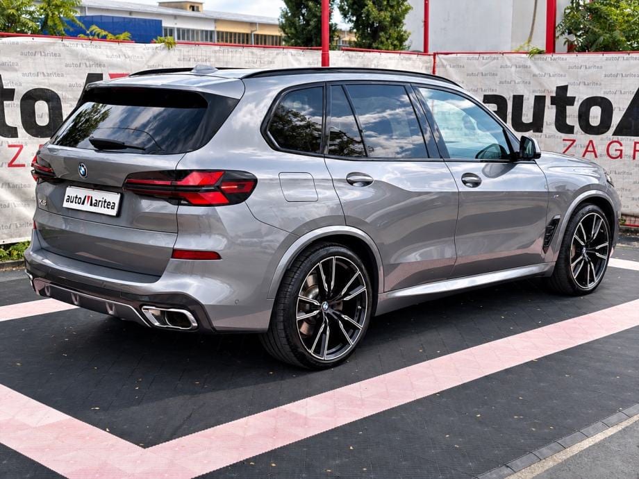 2023 BMW X5 — fotografija 8
