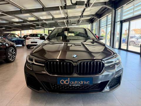 2020 BMW Serija 5 — sličica 3