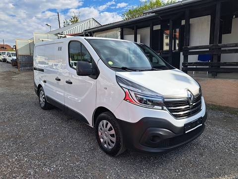 2020 Renault Trafic — sličica 3