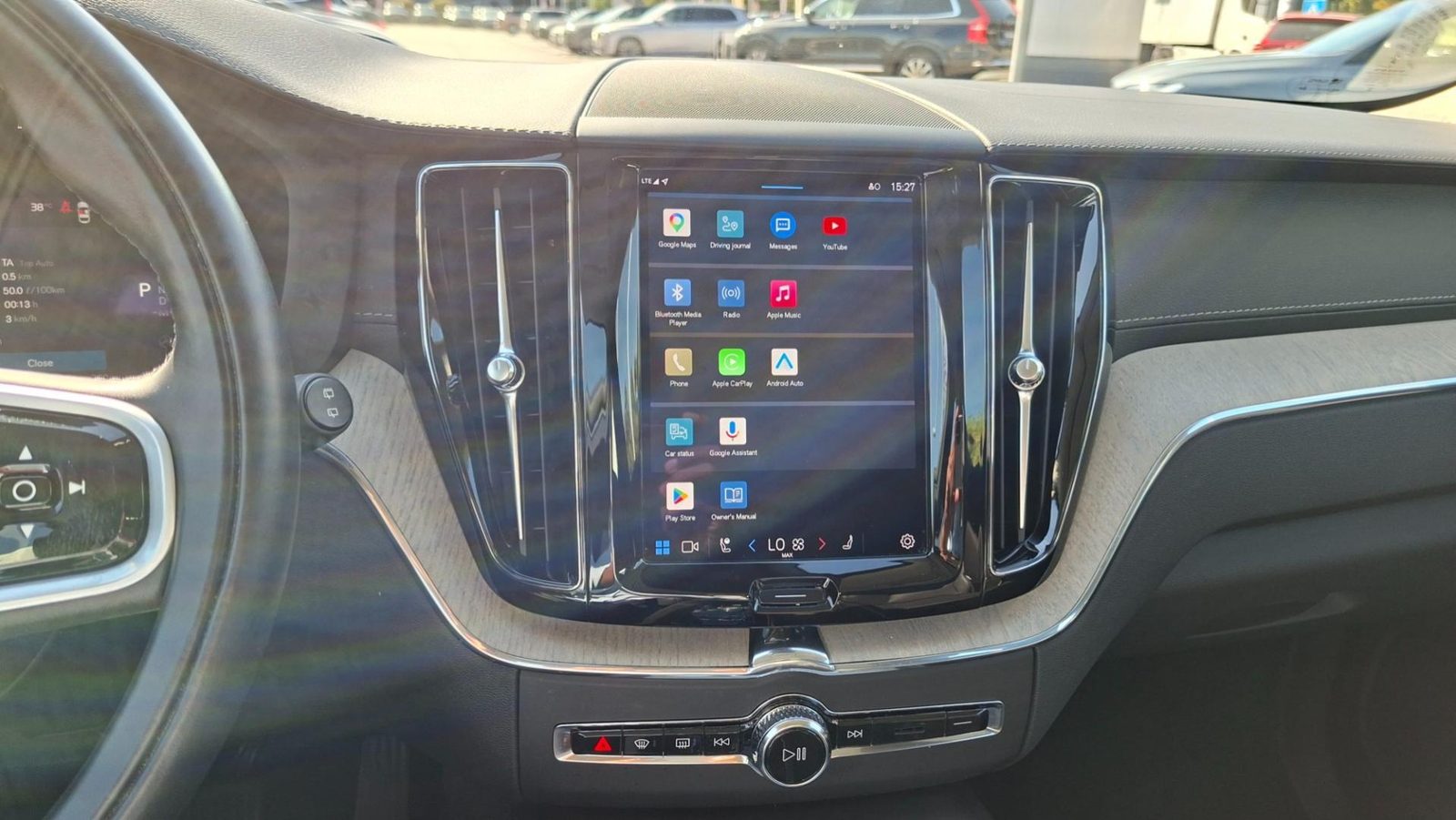 2022 Volvo XC60 — fotografija 14