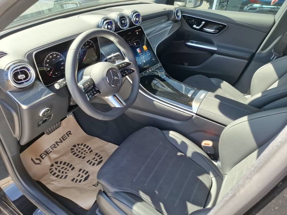 2026 Mercedes-Benz GLC — fotografija 6