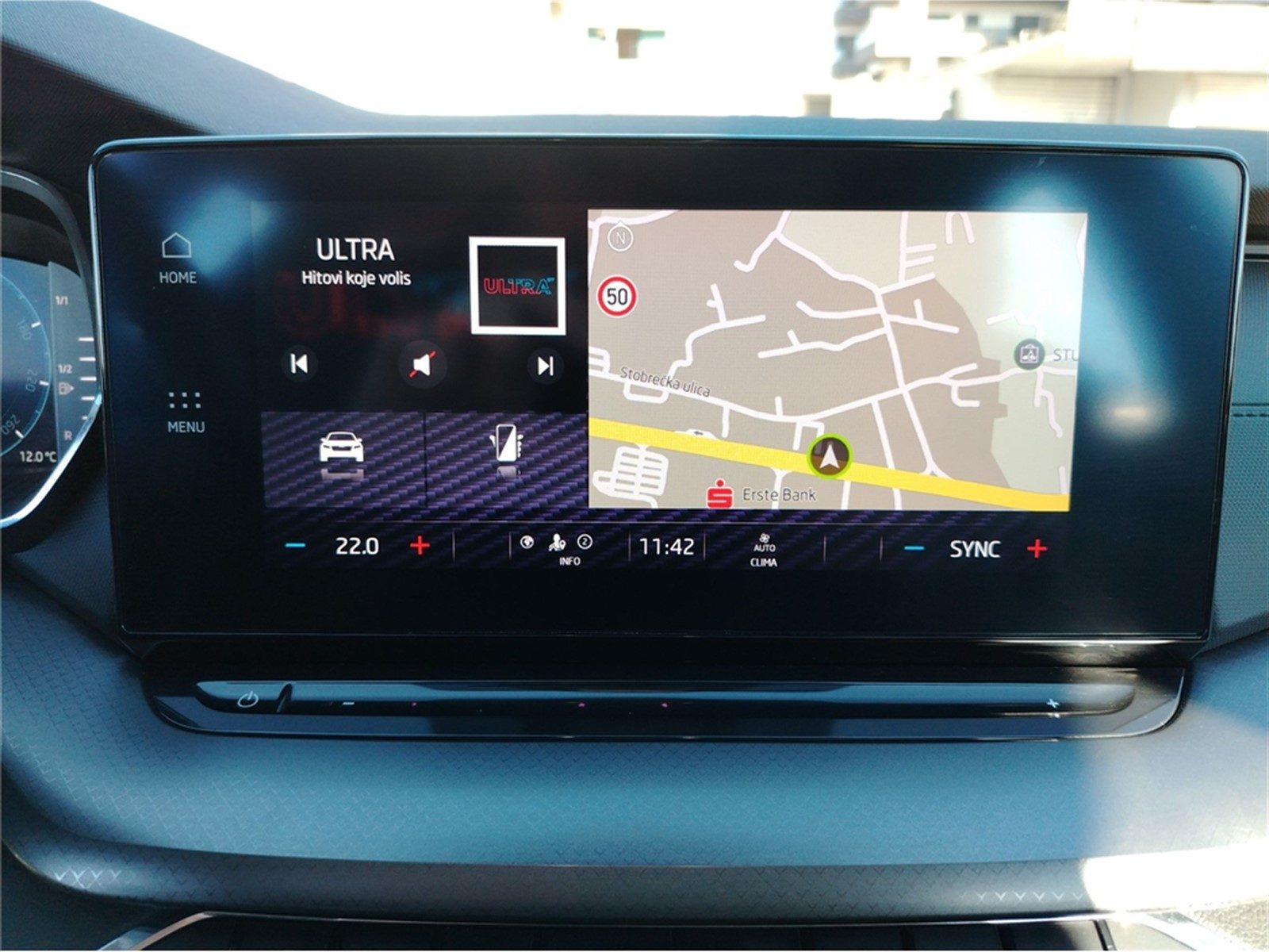 2021 Škoda Octavia Combi — fotografija 16