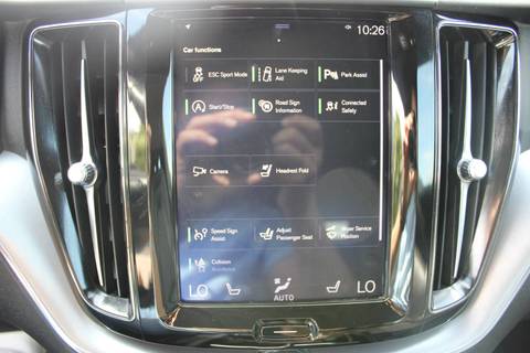 2019 Volvo XC60 — sličica 22