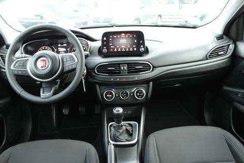 2023 Fiat Tipo — sličica 13