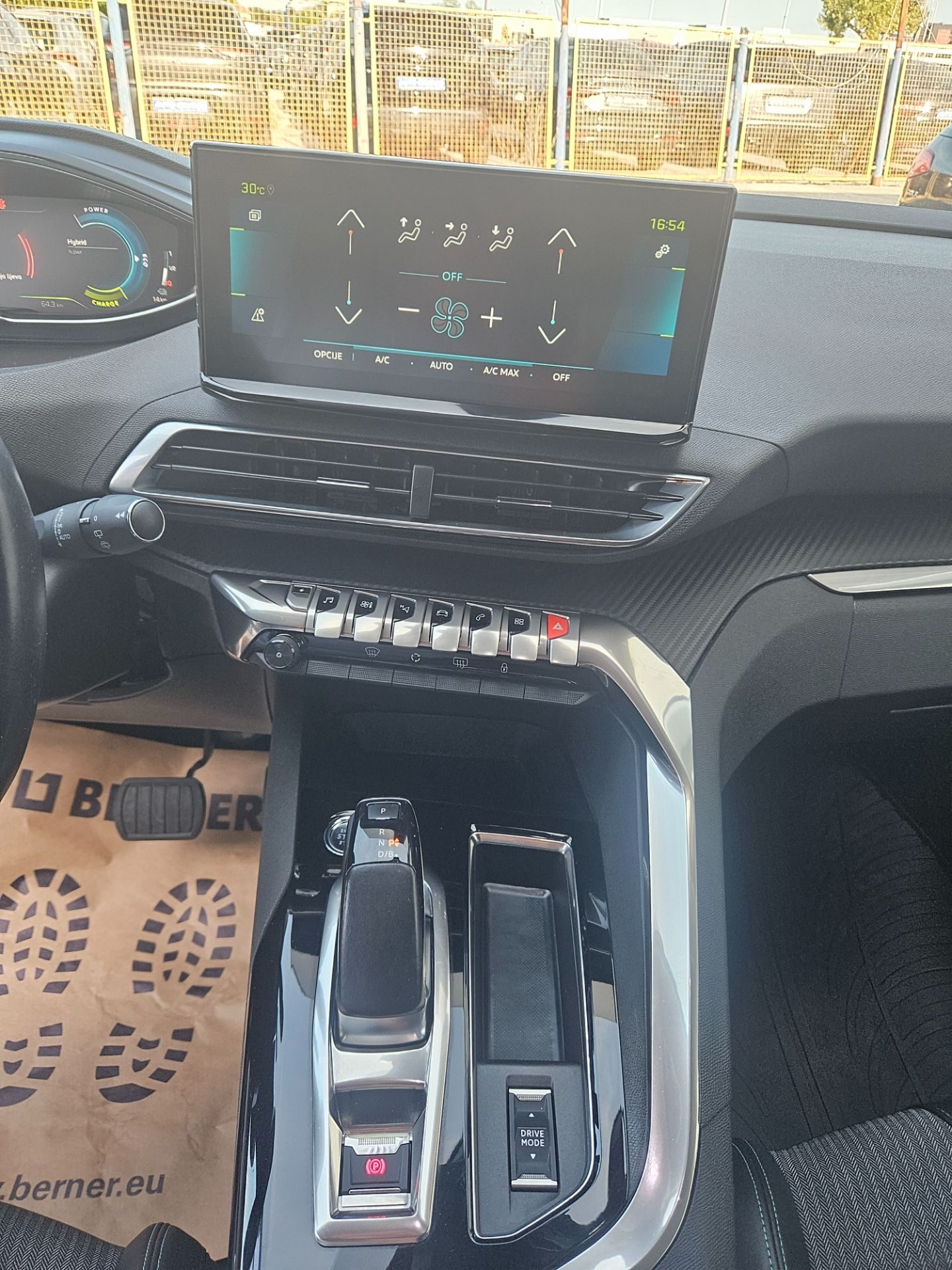 2021 Peugeot 3008 — fotografija 12