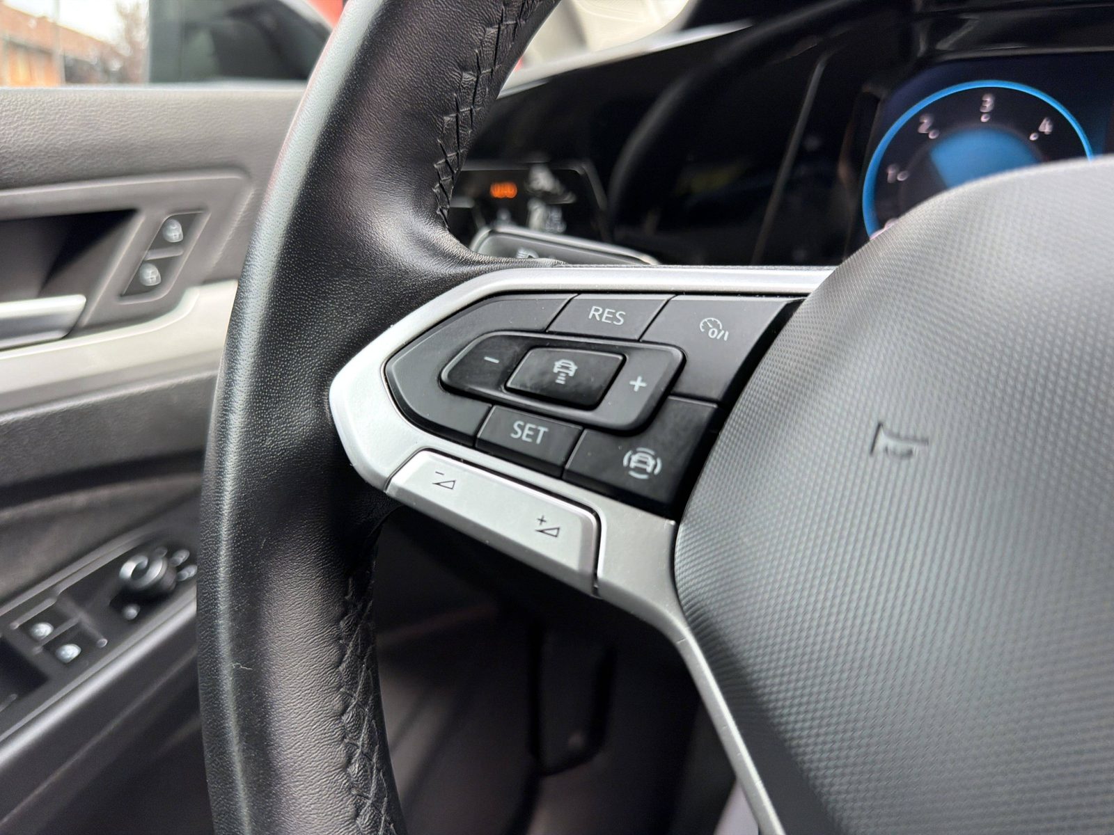 2024 Volkswagen Golf — fotografija 23