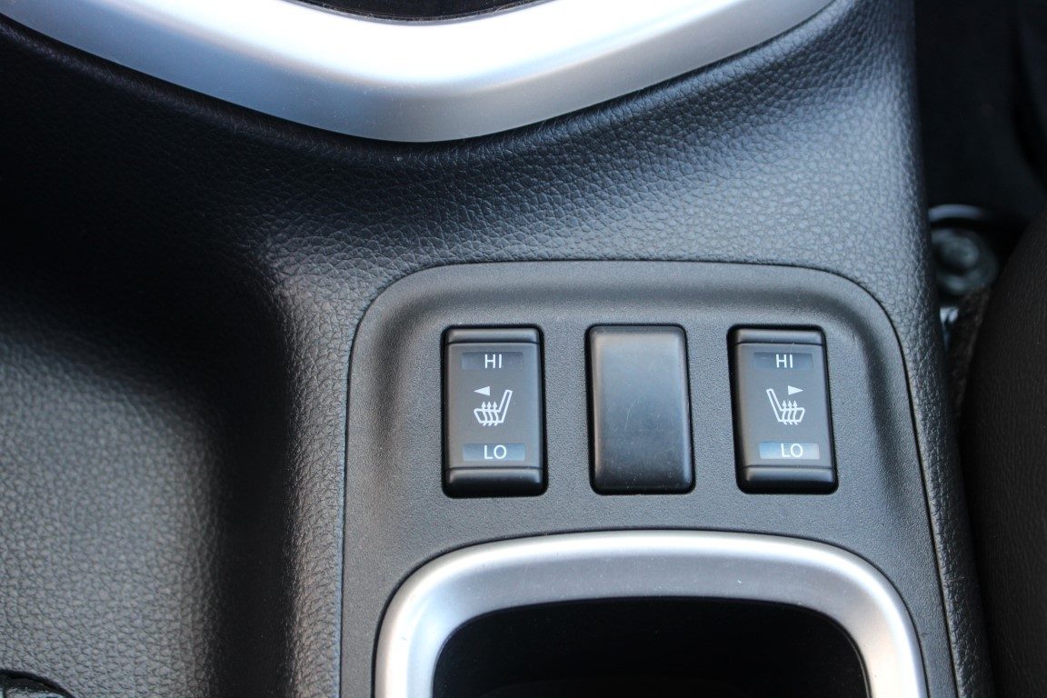 2016 Nissan Navara — fotografija 16