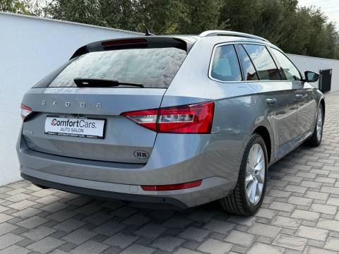 2021 Škoda Superb — sličica 6
