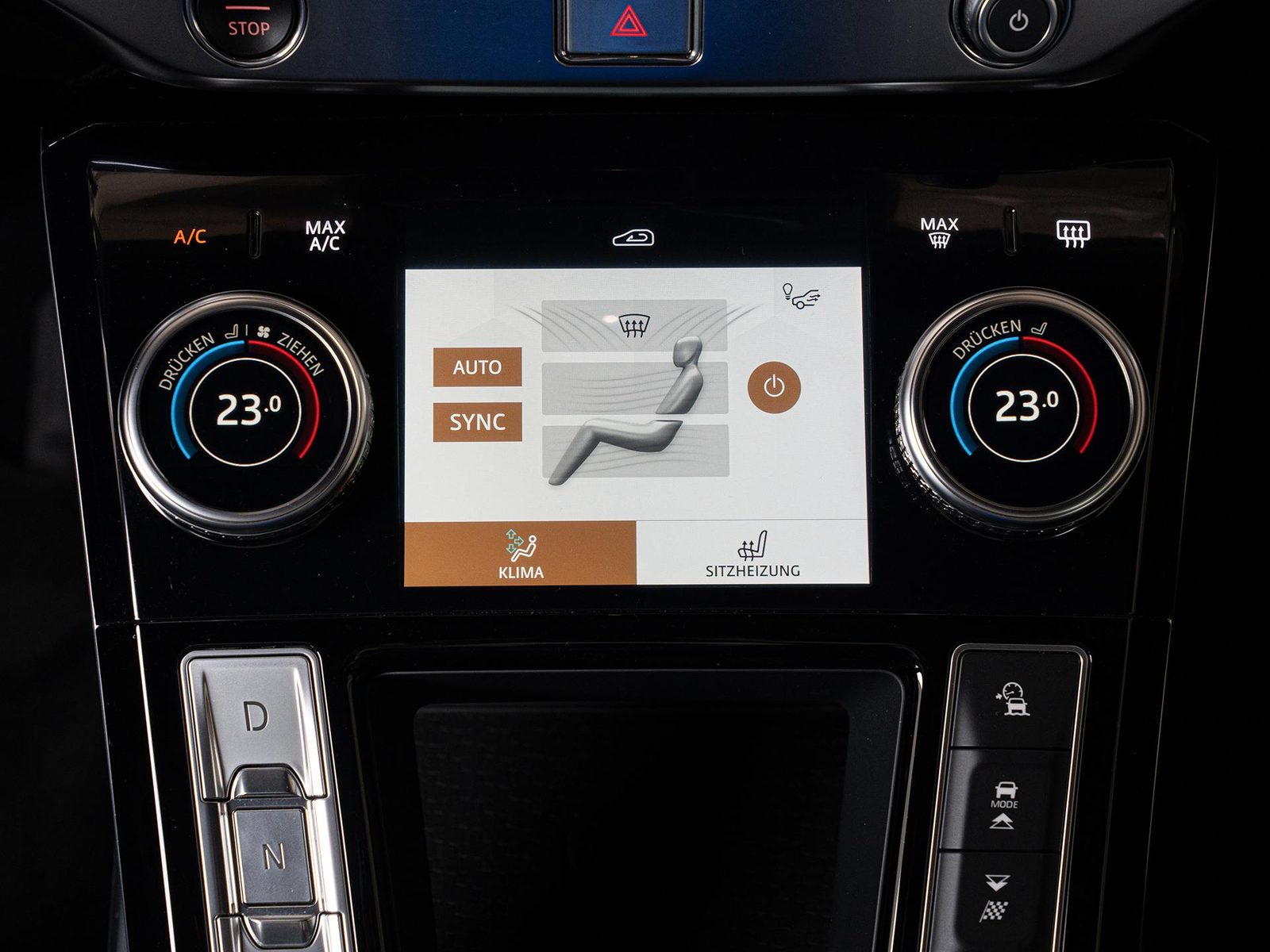 2023 Jaguar I-Pace — fotografija 22
