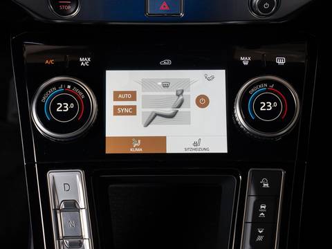 2023 Jaguar I-Pace — sličica 22