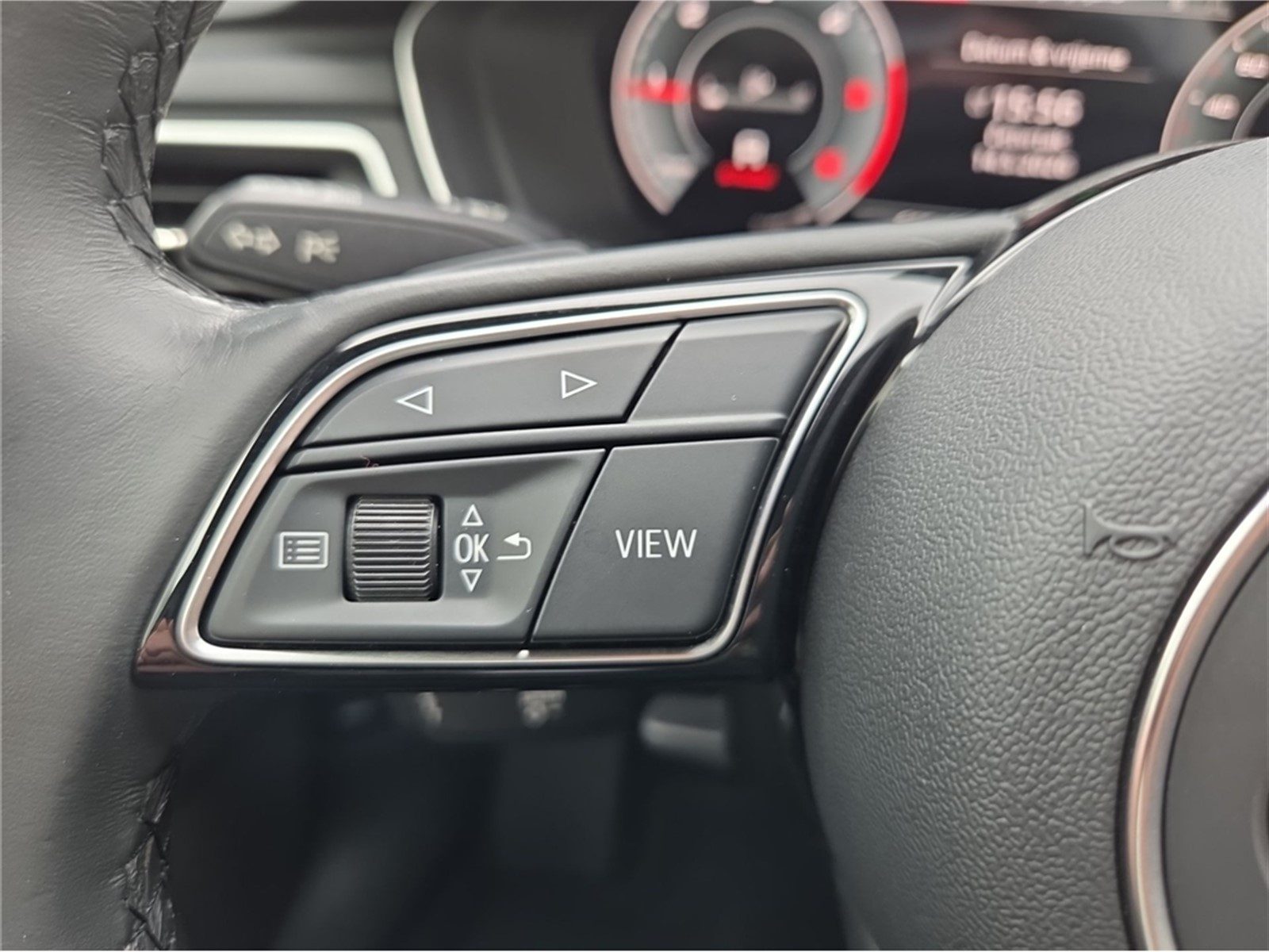 2023 Audi A4 — fotografija 17