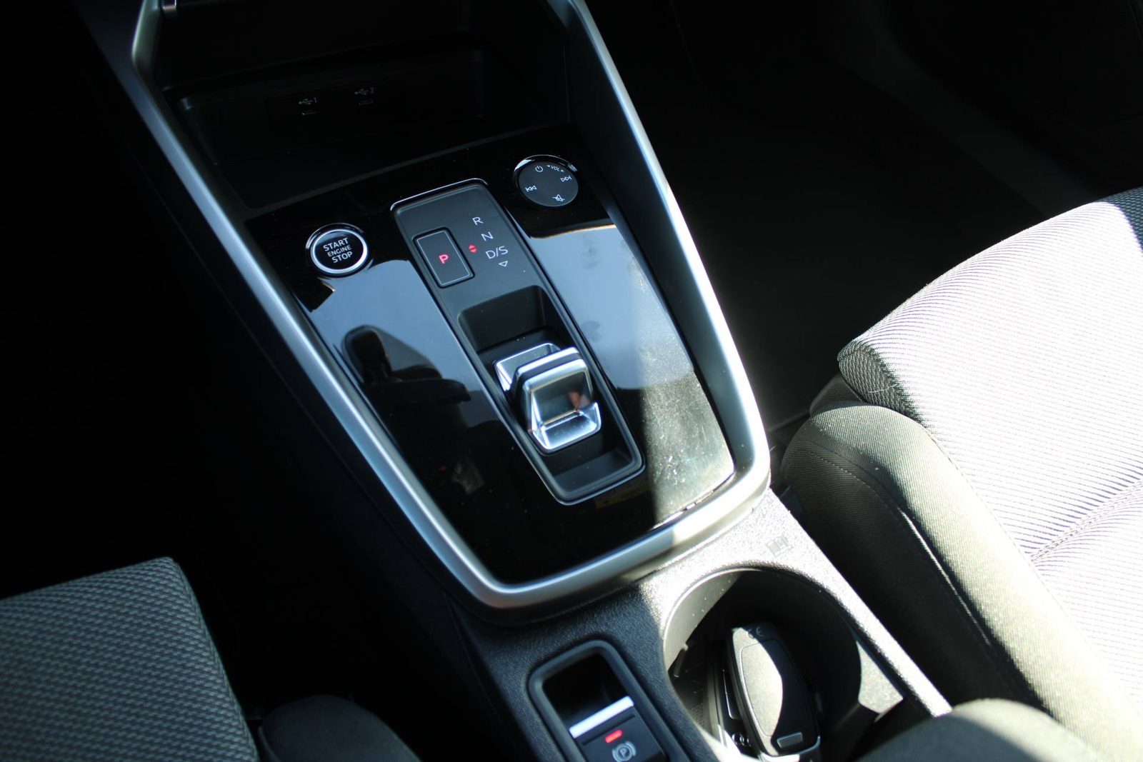 2021 Audi A3 — fotografija 16