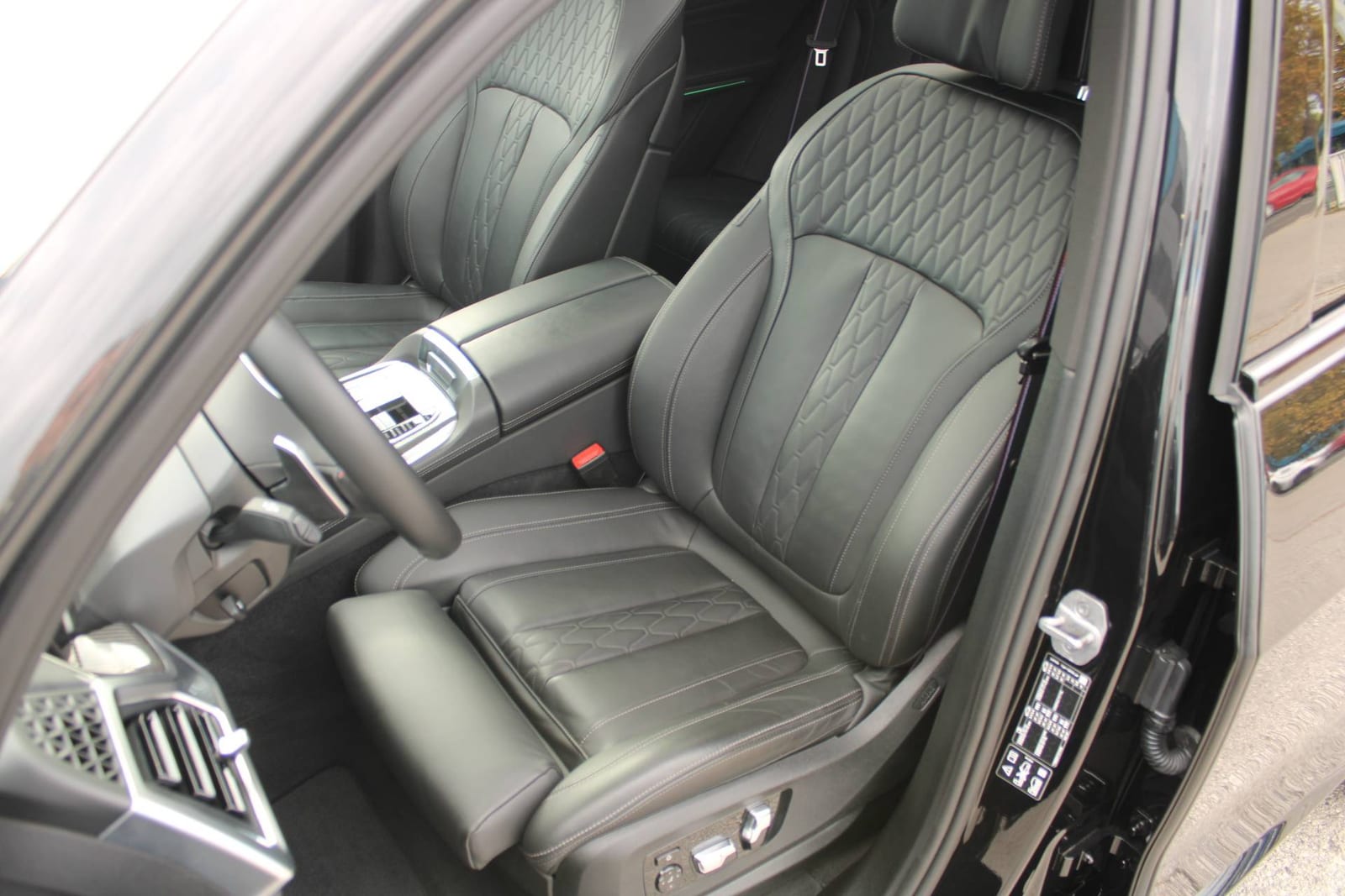 2024 BMW X5 — fotografija 11