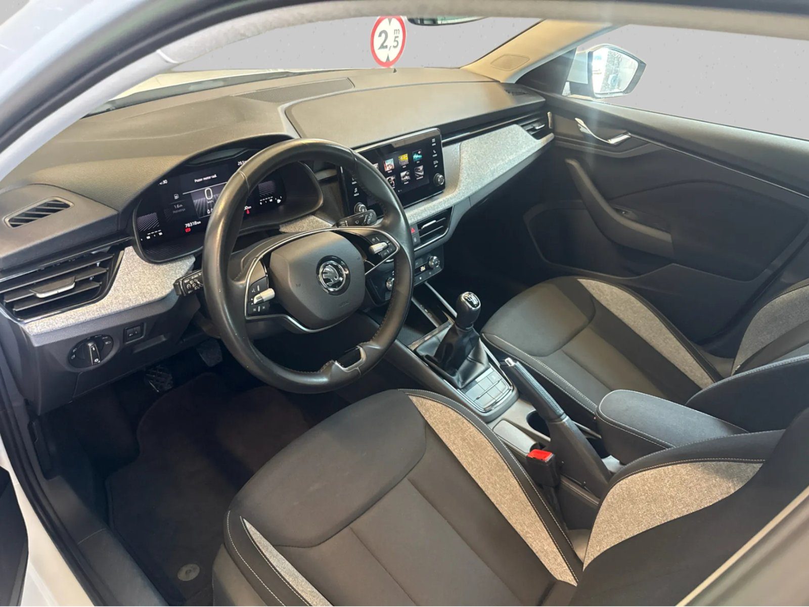 2024 Škoda Scala — fotografija 11