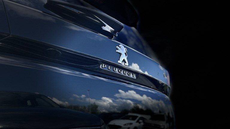2023 Peugeot 5008 — fotografija 22