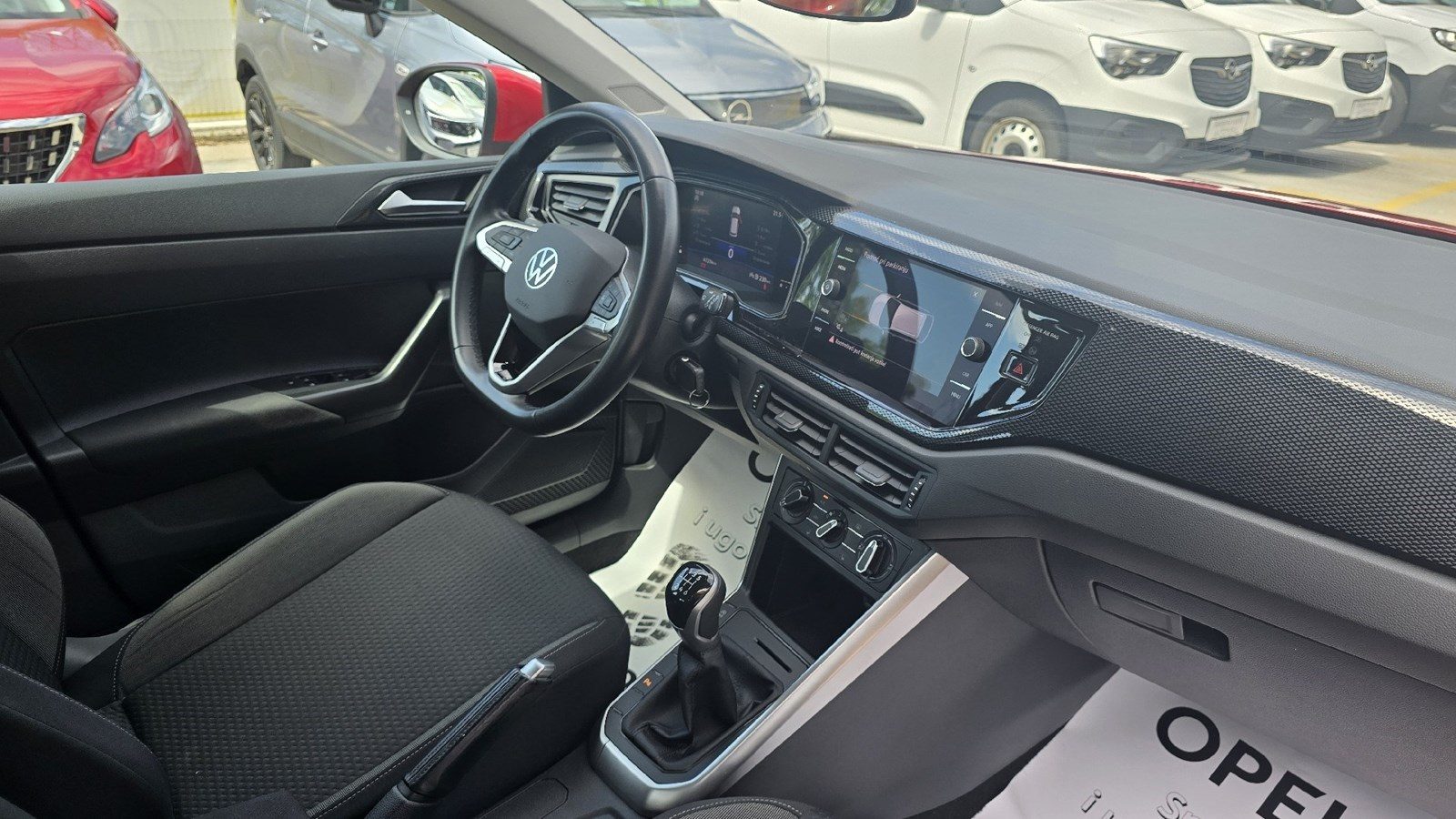 2022 Volkswagen Taigo — fotografija 12