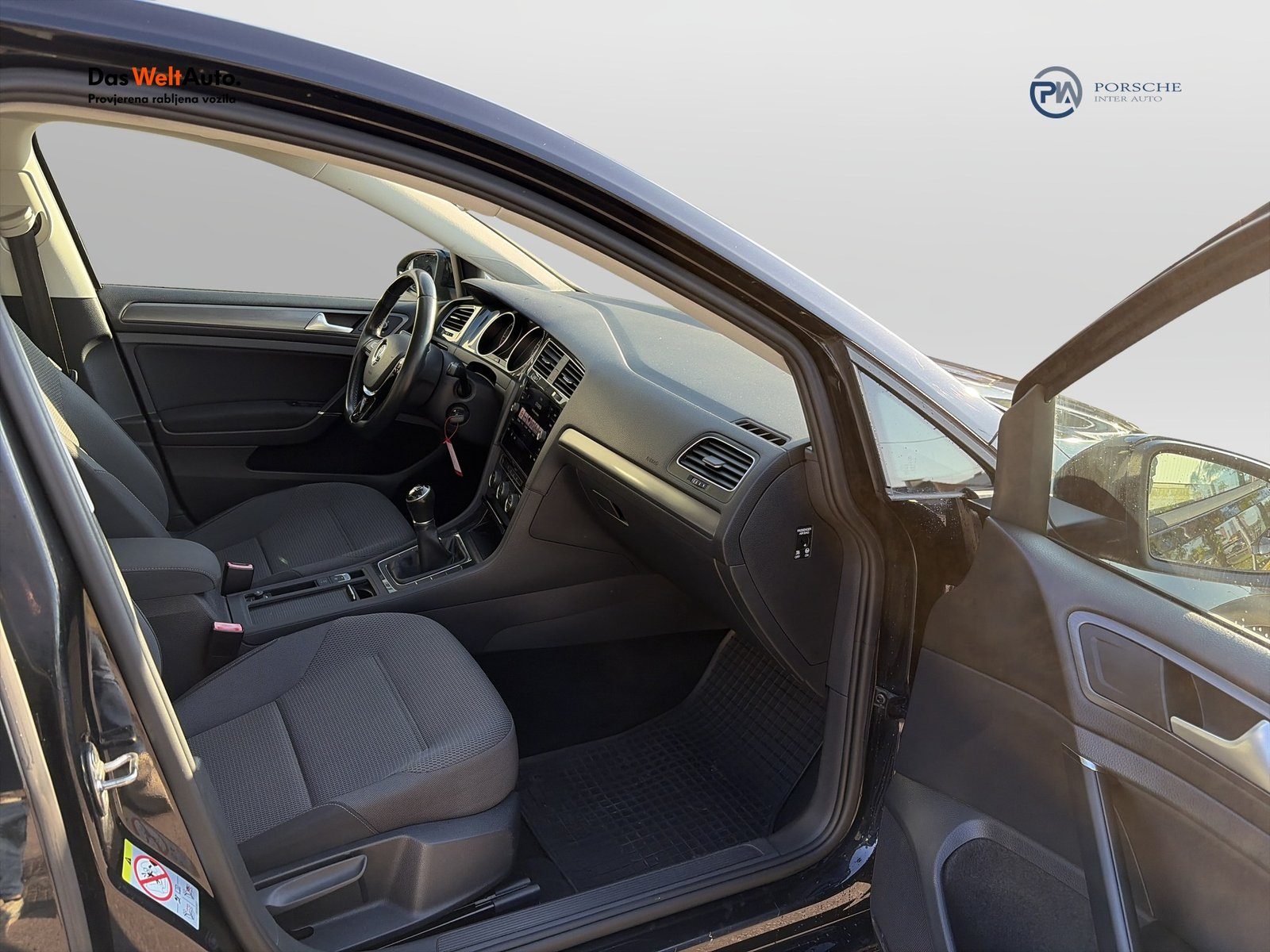 2019 Volkswagen Golf — fotografija 10