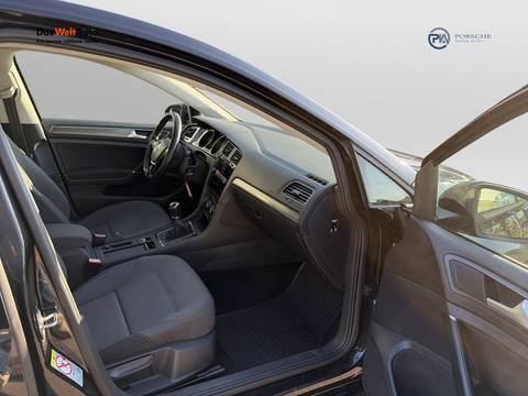 2019 Volkswagen Golf — sličica 10