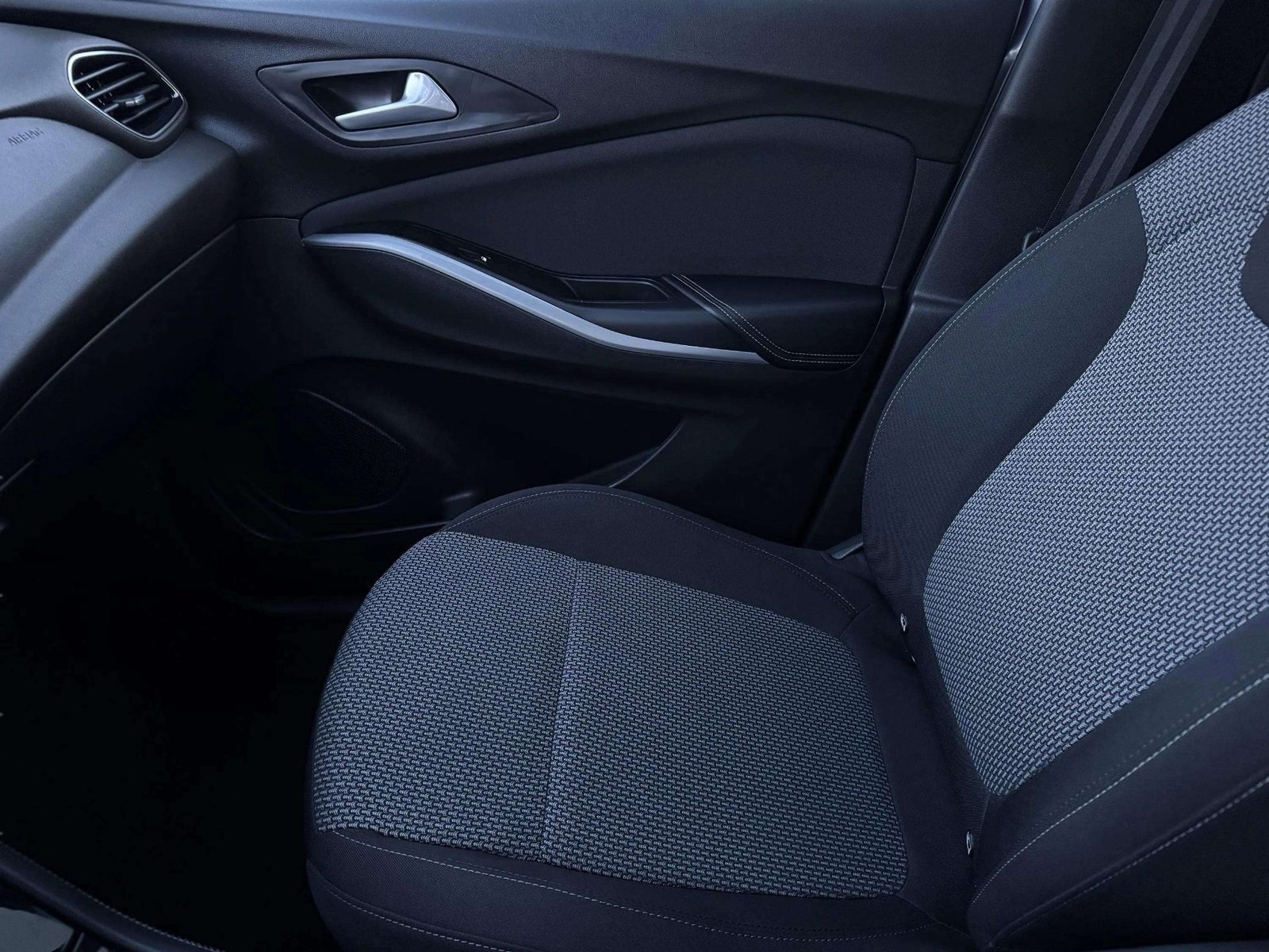 2020 Opel Grandland X — fotografija 13