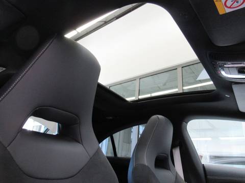 2025 Mercedes-Benz CLA — sličica 12