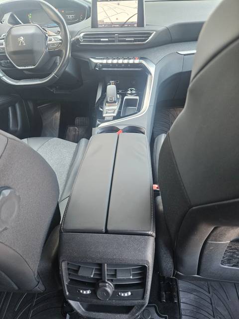 2017 Peugeot 3008 — sličica 12
