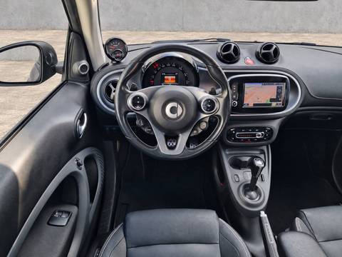2018 Smart fortwo — sličica 15