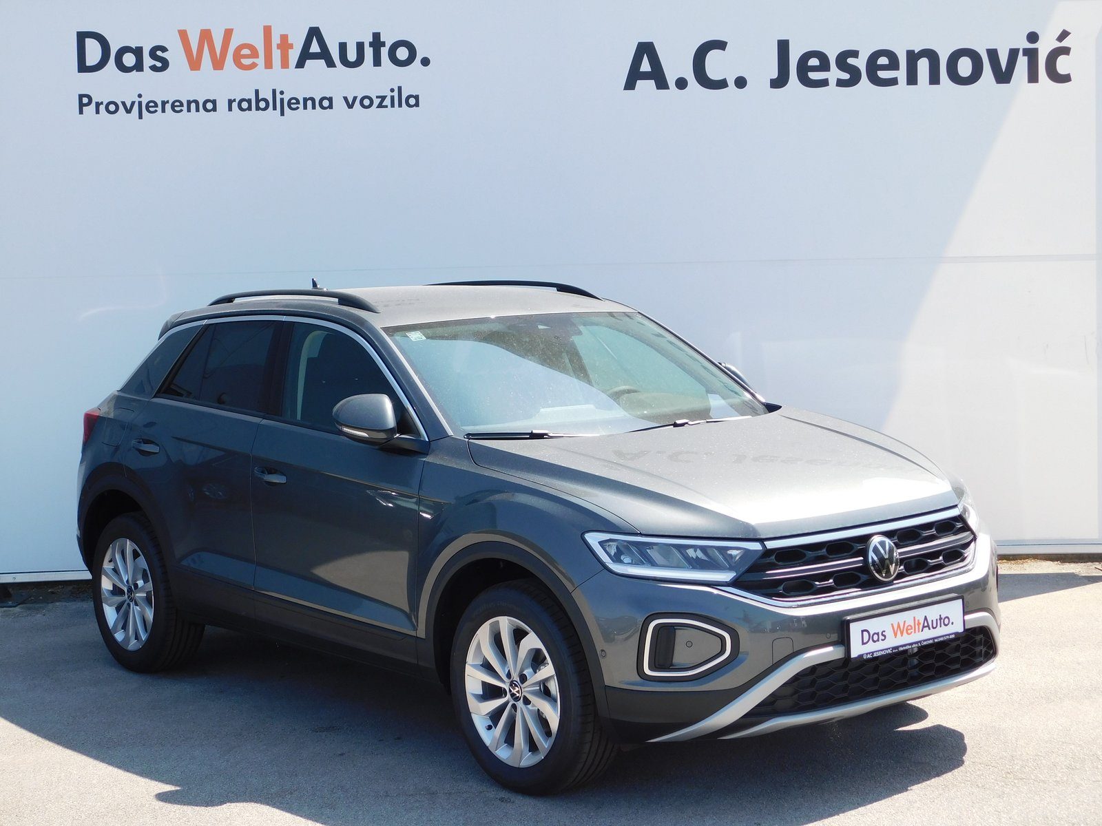 2025 Volkswagen T-Roc — fotografija 3