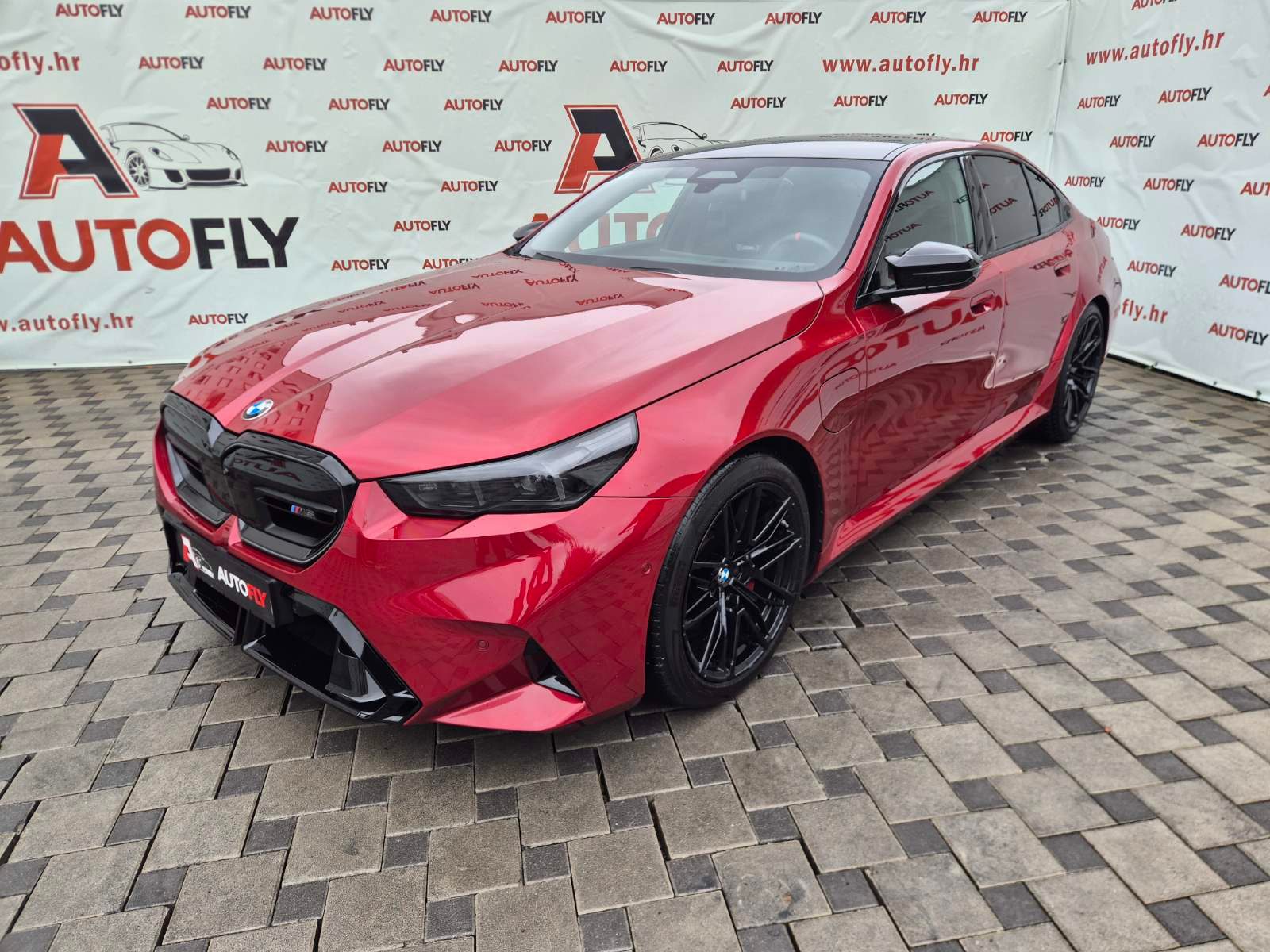 2025 BMW M5 — fotografija 9