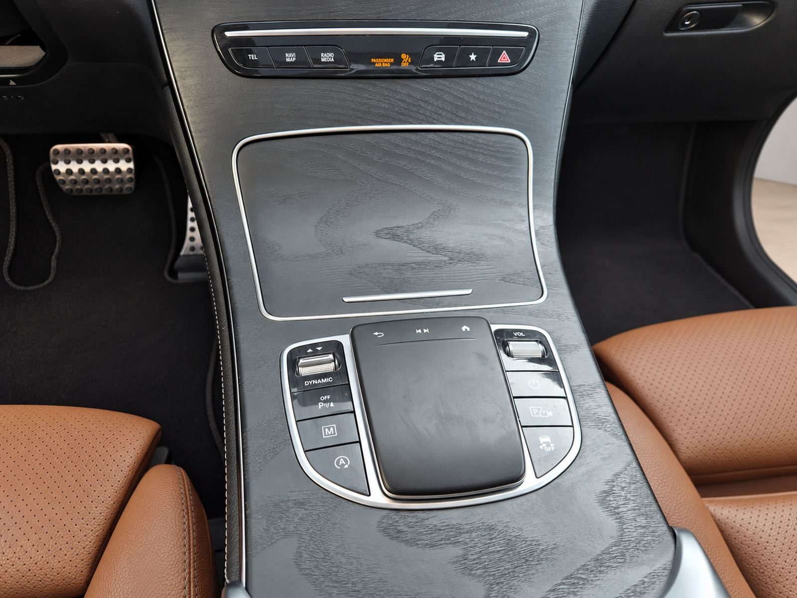 2019 Mercedes-Benz GLC — fotografija 20