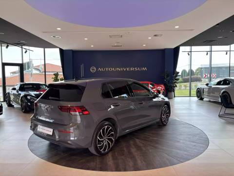 2020 Volkswagen Golf — sličica 8