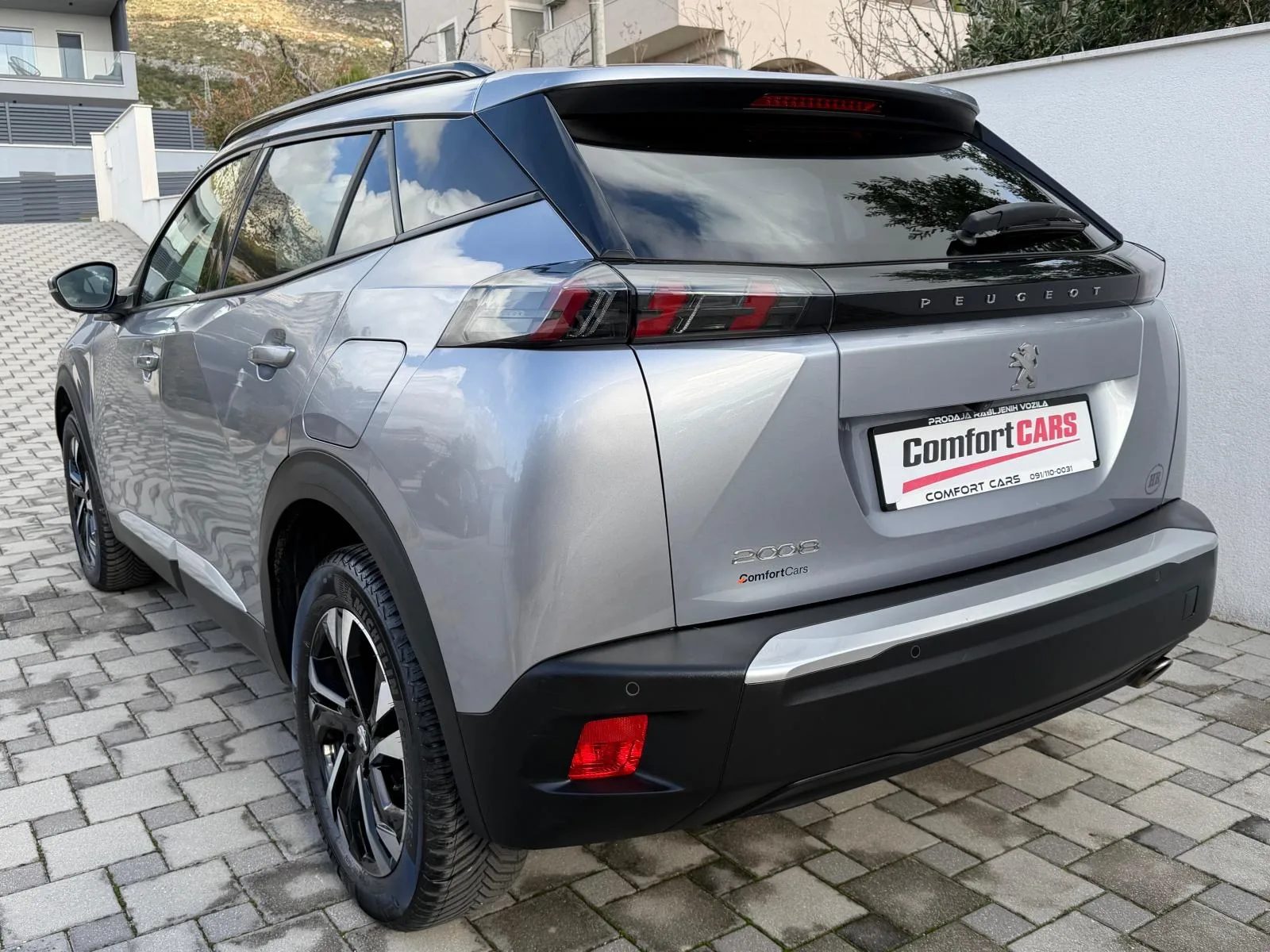 2021 Peugeot 2008 — fotografija 6