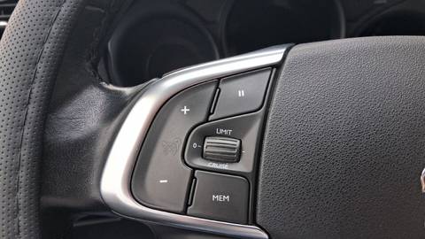 2016 Citroën C4 — sličica 18