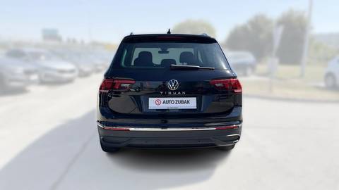 2023 Volkswagen Tiguan — sličica 6
