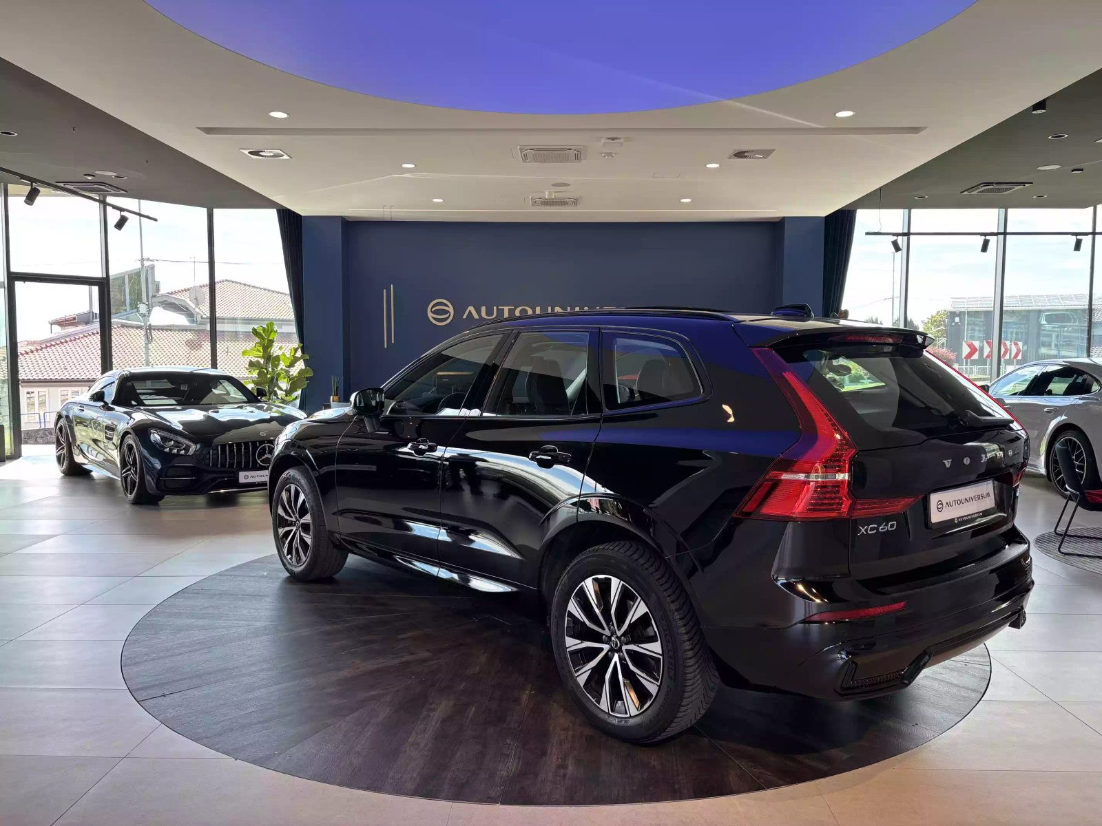 2023 Volvo XC60 — fotografija 5